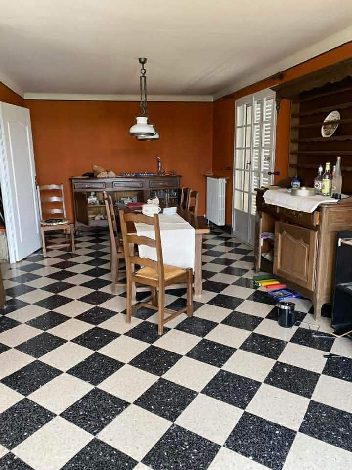 Avant débarras local commercial